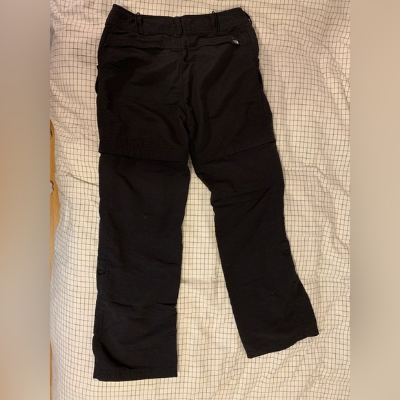 The North Face hiking zip-off pants - Picture 3 of 5